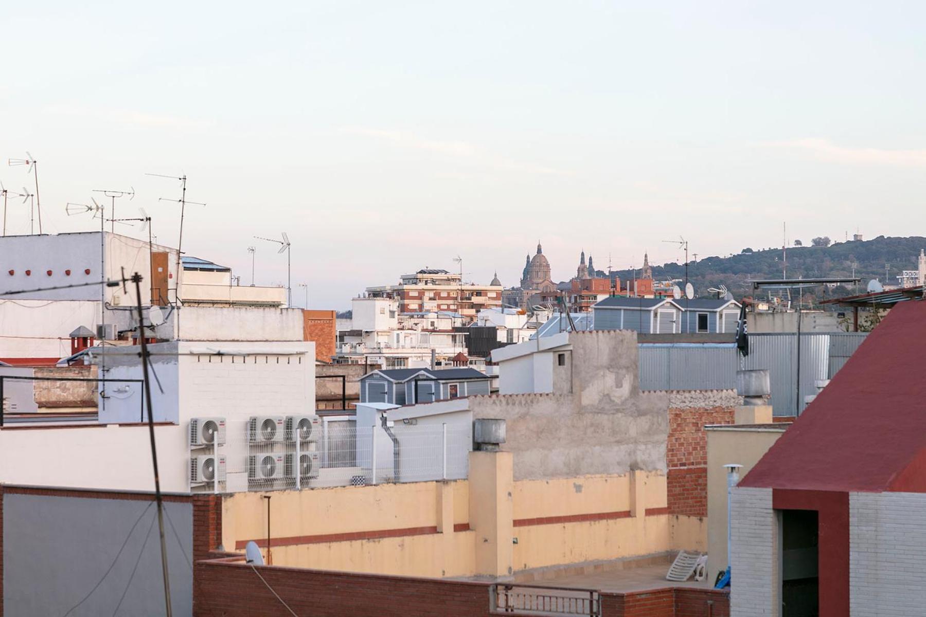 Апартаменты Bonito Piso Cerca Del Campo De Futbol De Barcelona Оспиталет-де-Льобрегат Экстерьер фото